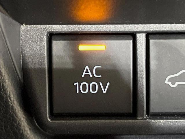 プリウス Z 12型ディスプレイオーディオ 全周囲カメラ 衝突軽減装置 デジタルインナーミラー パワーバックドア レーダークルーズ シートヒーター ステアリングヒーター パーキングアシスト 電動パーキング 禁煙車(31枚目)