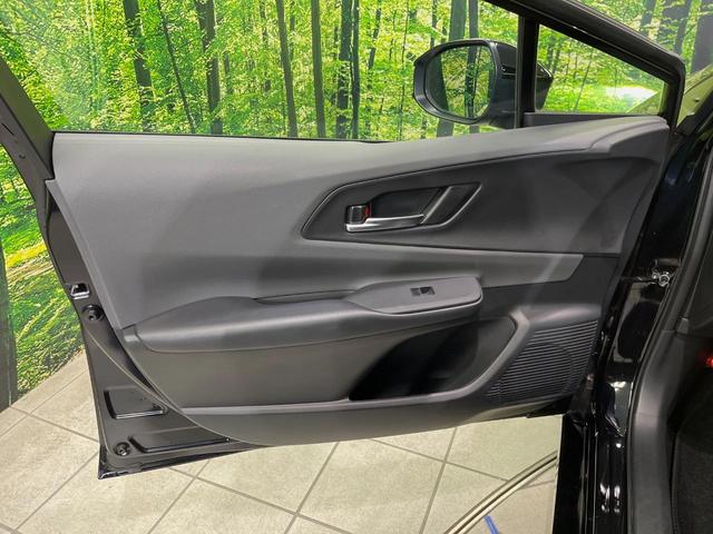 プリウス Z 12型ディスプレイオーディオ 全周囲カメラ 衝突軽減装置 デジタルインナーミラー パワーバックドア レーダークルーズ シートヒーター ステアリングヒーター パーキングアシスト 電動パーキング 禁煙車(52枚目)
