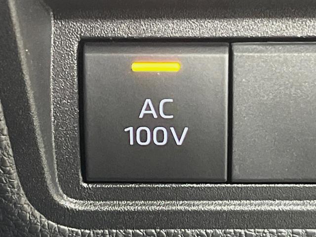 ヤリスクロス ハイブリッドZ 純正8型ディスプレイオーディオ バックカメラ 衝突軽減装置 レーダークルーズ 100V電源 パワーバックドア LEDヘッド ドラレコ ETC 電動パーキングブレーキ ステアリングヒーター 禁煙車(7枚目)