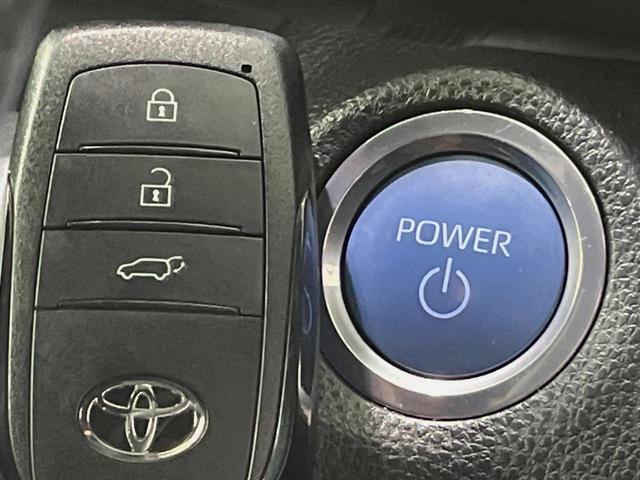 ヤリスクロス ハイブリッドZ 純正8型ディスプレイオーディオ バックカメラ 衝突軽減装置 レーダークルーズ 100V電源 パワーバックドア LEDヘッド ドラレコ ETC 電動パーキングブレーキ ステアリングヒーター 禁煙車(30枚目)