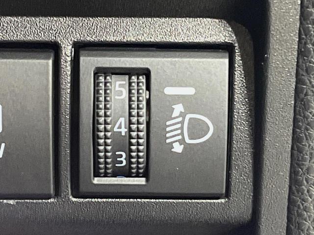 ヤリスクロス ハイブリッドZ 純正8型ディスプレイオーディオ バックカメラ 衝突軽減装置 レーダークルーズ 100V電源 パワーバックドア LEDヘッド ドラレコ ETC 電動パーキングブレーキ ステアリングヒーター 禁煙車(36枚目)