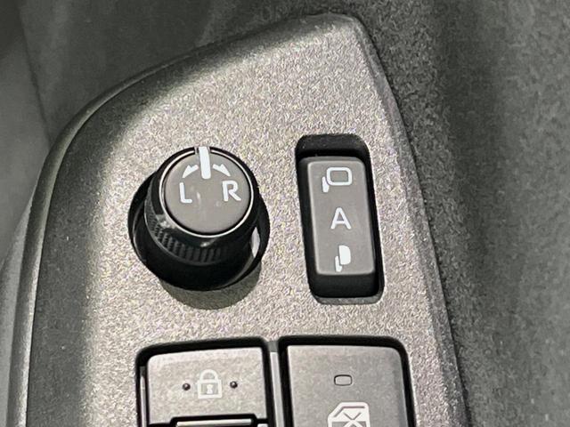 ヤリスクロス ハイブリッドZ 純正8型ディスプレイオーディオ バックカメラ 衝突軽減装置 レーダークルーズ 100V電源 パワーバックドア LEDヘッド ドラレコ ETC 電動パーキングブレーキ ステアリングヒーター 禁煙車(50枚目)