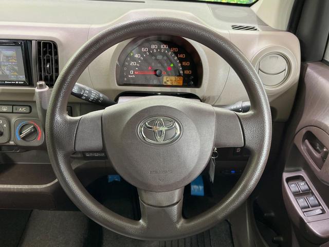 パッソ X SDナビ バックカメラ ドラレコ ETC LEDヘッドライト 地デジ アイドリングストップ 電動格納ミラー ヘッドライトレベライザー 横滑り防止装置 パワーウィンドウ パワーステアリング 禁煙車(11枚目)