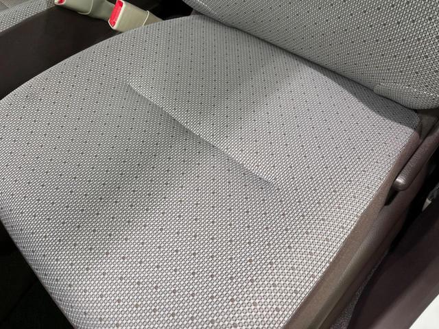 パッソ X SDナビ バックカメラ ドラレコ ETC LEDヘッドライト 地デジ アイドリングストップ 電動格納ミラー ヘッドライトレベライザー 横滑り防止装置 パワーウィンドウ パワーステアリング 禁煙車(38枚目)