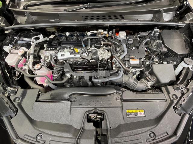 プリウス Z パノラマルーフ 純正12型ナビ 全周囲カメラ 衝突軽減装置 パワーバックドア LEDヘッド レーダークルーズ 純正19インチアルミ 前席シートエアコン 100V電源 ステアリングヒーター 禁煙車(18枚目)