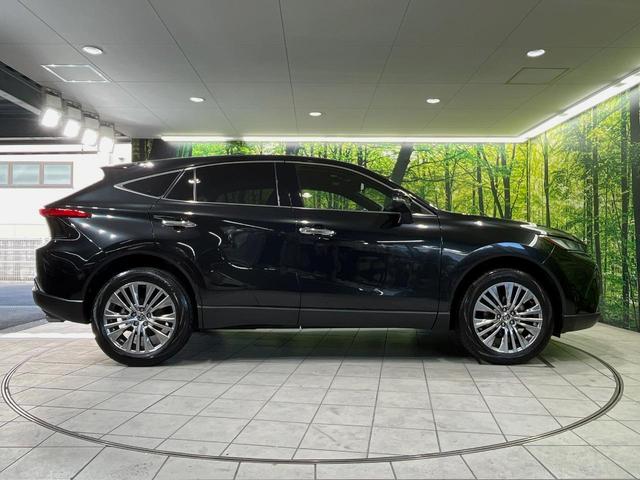 ハリアー Z レザーパッケージ 純正12型ナビ バックカメラ 衝突軽減装置 ドラレコ パワーバックドア ETC レーダークルーズ JBLサウンド LEDヘッド シートエアコン ステアリングヒーター 電動パーキング デュアルエアコン(57枚目)