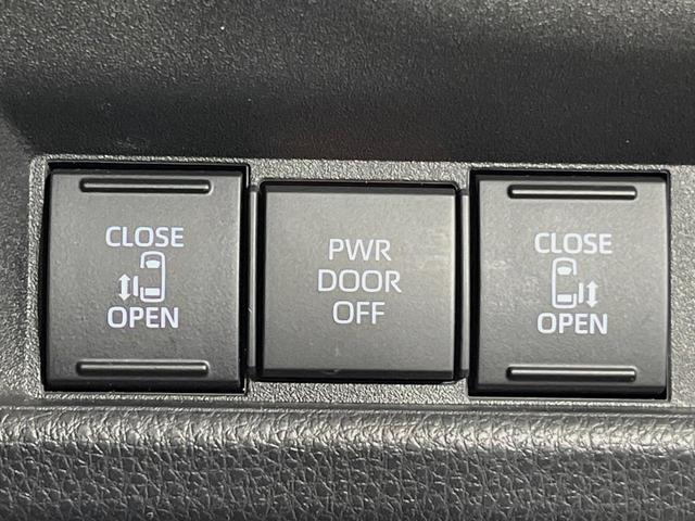 シエンタ ハイブリッドＧ　８型ディスプレイオーディオ　両側電動スライドドア　全周囲カメラ　１００Ｖ電源　衝突軽減装置　レーダークルーズ　禁煙車　コーナーセンサー　スマートキー　ＬＥＤヘッド　ＥＴＣ　オートマチックハイビーム（5枚目）