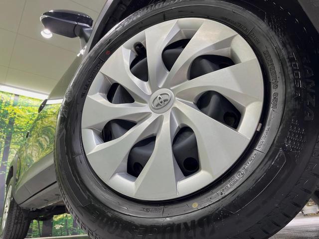 ヤリスクロス Ｘ　純正８型ディスプレイオーディオ　バックカメラ　衝突軽減装置　ＥＴＣ　スマートキー　レーダークルーズ　ステアリングスイッチ　オートマチックハイビーム　車線逸脱警報　電動パーキングブレーキ　禁煙車（13枚目）