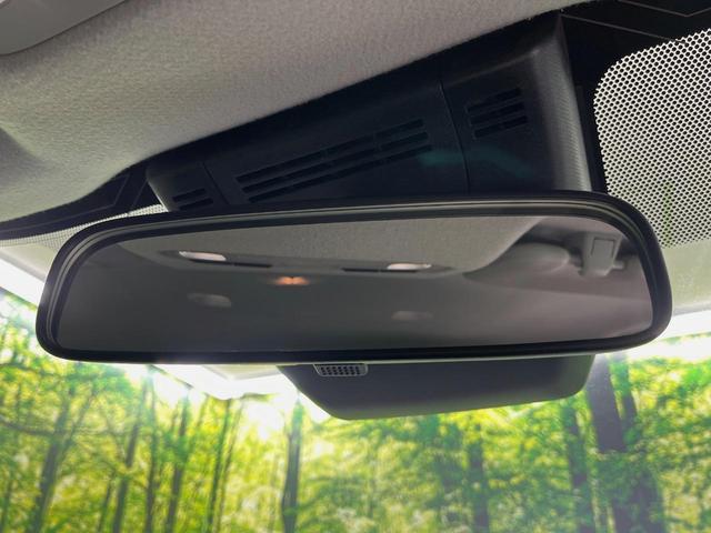 ヤリスクロス Ｘ　純正８型ディスプレイオーディオ　バックカメラ　衝突軽減装置　ＥＴＣ　スマートキー　レーダークルーズ　ステアリングスイッチ　オートマチックハイビーム　車線逸脱警報　電動パーキングブレーキ　禁煙車（37枚目）