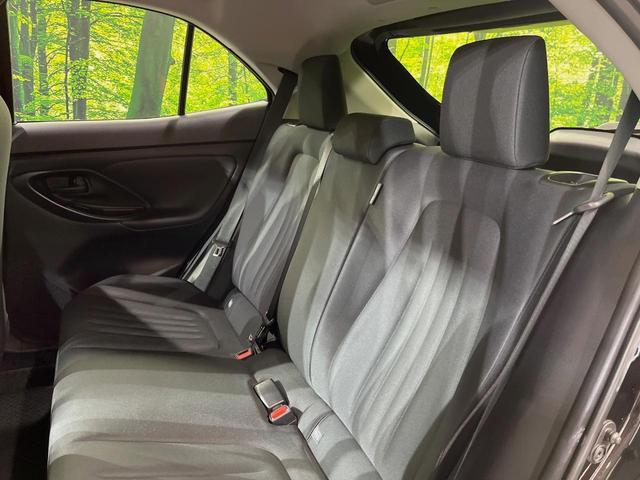 ヤリスクロス Ｘ　純正８型ディスプレイオーディオ　バックカメラ　衝突軽減装置　ＥＴＣ　スマートキー　レーダークルーズ　ステアリングスイッチ　オートマチックハイビーム　車線逸脱警報　電動パーキングブレーキ　禁煙車（41枚目）