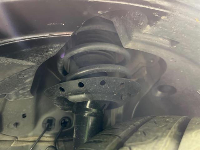 フリード Ｇ・ホンダセンシング　純正ナビ　バックカメラ　衝突言軽減装置　両側電動スライドドア　レーダークルーズ　禁煙車　ＬＥＤヘッド　革巻きステアリング　純正１５インチアルミ　シートヒーター　ＥＴＣ　スマートキー　車線逸脱警報（20枚目）