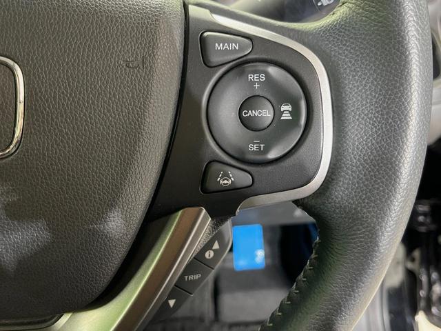 フリード Ｇ・ホンダセンシング　純正ナビ　バックカメラ　衝突言軽減装置　両側電動スライドドア　レーダークルーズ　禁煙車　ＬＥＤヘッド　革巻きステアリング　純正１５インチアルミ　シートヒーター　ＥＴＣ　スマートキー　車線逸脱警報（28枚目）
