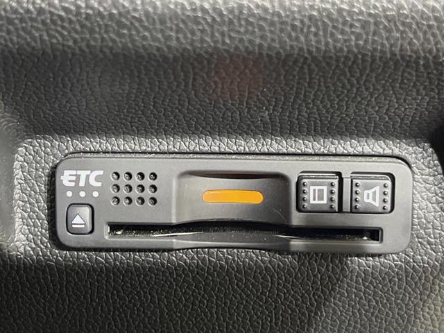 フリード Ｇ・ホンダセンシング　純正ナビ　バックカメラ　衝突言軽減装置　両側電動スライドドア　レーダークルーズ　禁煙車　ＬＥＤヘッド　革巻きステアリング　純正１５インチアルミ　シートヒーター　ＥＴＣ　スマートキー　車線逸脱警報（32枚目）