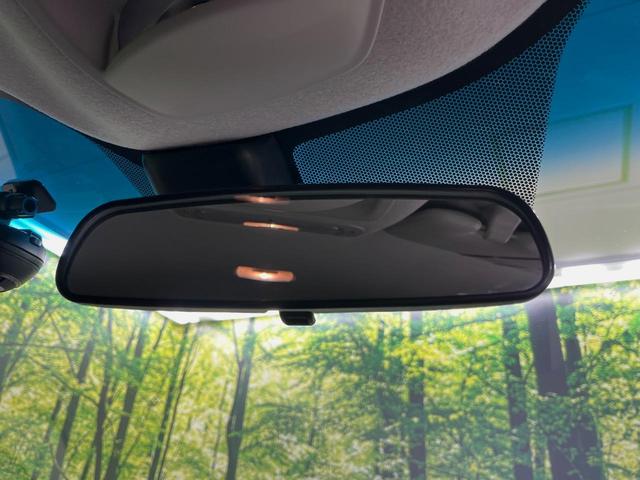 フリード Ｇ・ホンダセンシング　純正ナビ　バックカメラ　衝突言軽減装置　両側電動スライドドア　レーダークルーズ　禁煙車　ＬＥＤヘッド　革巻きステアリング　純正１５インチアルミ　シートヒーター　ＥＴＣ　スマートキー　車線逸脱警報（39枚目）