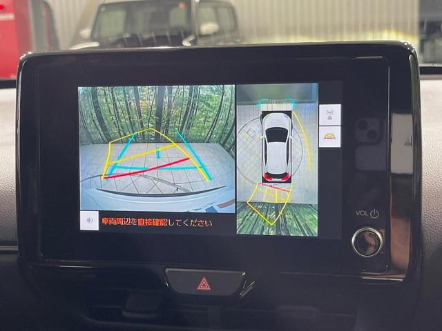 ヤリスクロス Ｚ　純正８型ナビ　全周囲カメラ　レーダークルーズ　衝突軽減装置　ブラインドスポットモニター　ＥＴＣ　ＬＥＤヘッド　純正１８インチアルミ　革巻きステアリング　ドラレコ　ステアリングスイッチ（4枚目）