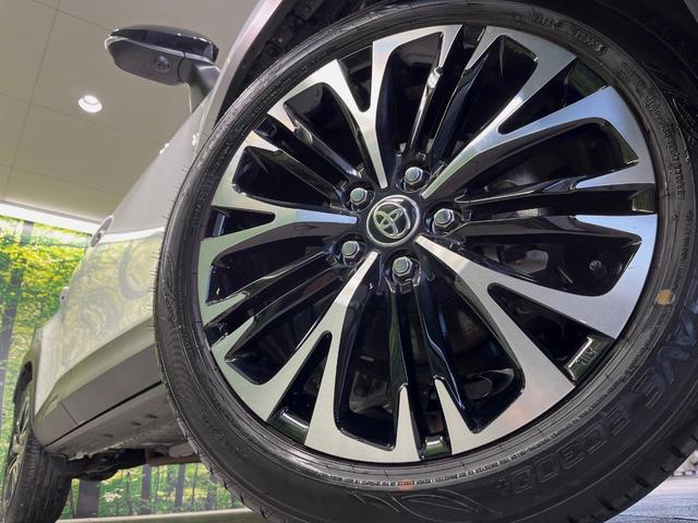 ヤリスクロス Ｚ　純正８型ナビ　全周囲カメラ　レーダークルーズ　衝突軽減装置　ブラインドスポットモニター　ＥＴＣ　ＬＥＤヘッド　純正１８インチアルミ　革巻きステアリング　ドラレコ　ステアリングスイッチ（13枚目）