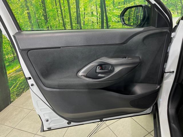 ヤリスクロス Ｚ　純正８型ナビ　全周囲カメラ　レーダークルーズ　衝突軽減装置　ブラインドスポットモニター　ＥＴＣ　ＬＥＤヘッド　純正１８インチアルミ　革巻きステアリング　ドラレコ　ステアリングスイッチ（50枚目）