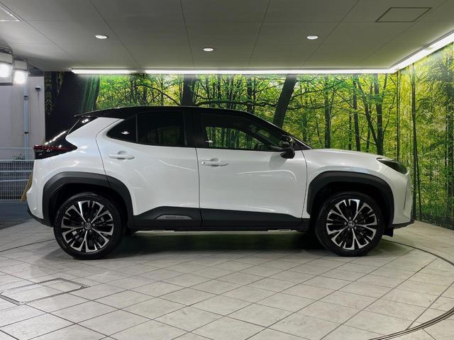 ヤリスクロス Ｚ　純正８型ナビ　全周囲カメラ　レーダークルーズ　衝突軽減装置　ブラインドスポットモニター　ＥＴＣ　ＬＥＤヘッド　純正１８インチアルミ　革巻きステアリング　ドラレコ　ステアリングスイッチ（54枚目）