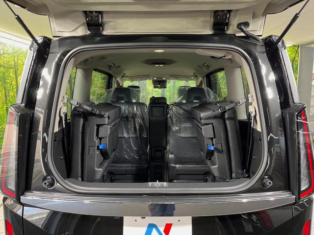 セレナ e-パワー ハイウェイスターV 登録済未使用車 純正12型ナビ 両側電動ドア 全周囲カメラ 衝突被害軽減システム レーダークルーズ ハーフレザーシート スマートキー LEDヘッド 純正16インチアルミ オートハイビーム(53枚目)