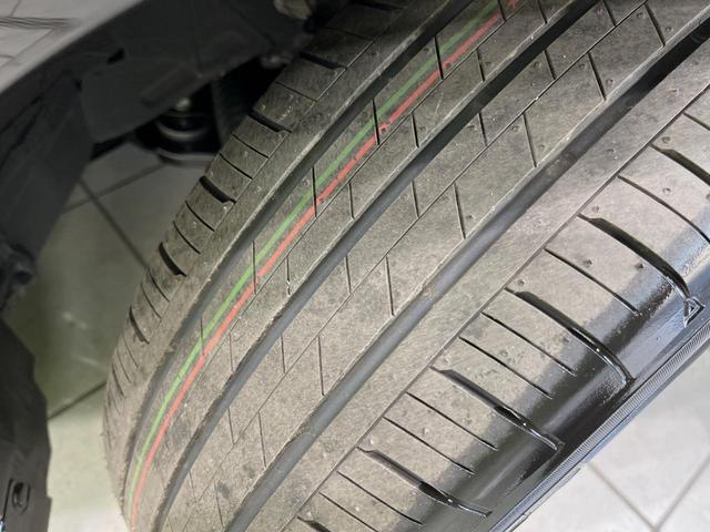 セレナ e-パワー ハイウェイスターV 登録済未使用車 純正12型ナビ 両側電動ドア 全周囲カメラ 衝突被害軽減システム レーダークルーズ ハーフレザーシート スマートキー LEDヘッド 純正16インチアルミ オートハイビーム(63枚目)