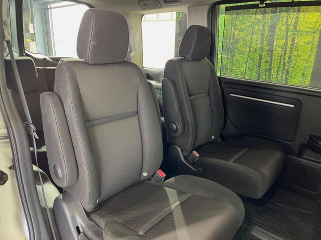 ステップワゴンスパーダ ｅ：ＨＥＶスパーダ　Ｇ　ホンダセンシング　メーカーナビ　後席モニター　全周囲カメラ　衝突軽減装置　レーダークルーズ　両側電動スライドドア　禁煙車　スマートキー　ＬＥＤヘッド　ＥＴＣ２．０　車線逸脱警報　デュアルオートエアコン（8枚目）