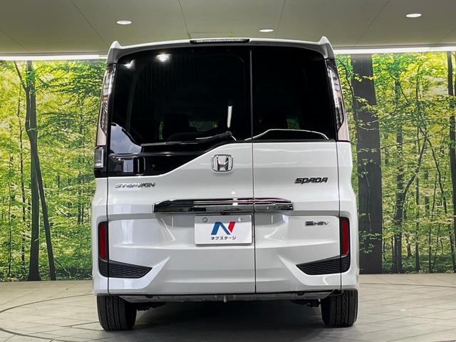 ステップワゴンスパーダ ｅ：ＨＥＶスパーダ　Ｇ　ホンダセンシング　メーカーナビ　後席モニター　全周囲カメラ　衝突軽減装置　レーダークルーズ　両側電動スライドドア　禁煙車　スマートキー　ＬＥＤヘッド　ＥＴＣ２．０　車線逸脱警報　デュアルオートエアコン（15枚目）