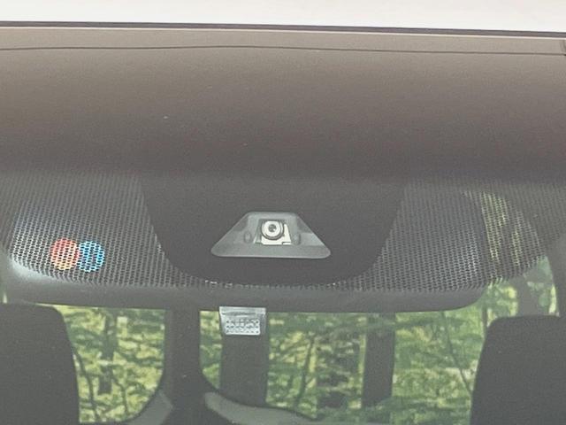 ステップワゴンスパーダ ｅ：ＨＥＶスパーダ　Ｇ　ホンダセンシング　メーカーナビ　後席モニター　全周囲カメラ　衝突軽減装置　レーダークルーズ　両側電動スライドドア　禁煙車　スマートキー　ＬＥＤヘッド　ＥＴＣ２．０　車線逸脱警報　デュアルオートエアコン（24枚目）