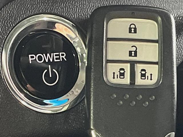 ステップワゴンスパーダ ｅ：ＨＥＶスパーダ　Ｇ　ホンダセンシング　メーカーナビ　後席モニター　全周囲カメラ　衝突軽減装置　レーダークルーズ　両側電動スライドドア　禁煙車　スマートキー　ＬＥＤヘッド　ＥＴＣ２．０　車線逸脱警報　デュアルオートエアコン（28枚目）