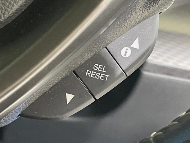 ステップワゴンスパーダ ｅ：ＨＥＶスパーダ　Ｇ　ホンダセンシング　メーカーナビ　後席モニター　全周囲カメラ　衝突軽減装置　レーダークルーズ　両側電動スライドドア　禁煙車　スマートキー　ＬＥＤヘッド　ＥＴＣ２．０　車線逸脱警報　デュアルオートエアコン（38枚目）