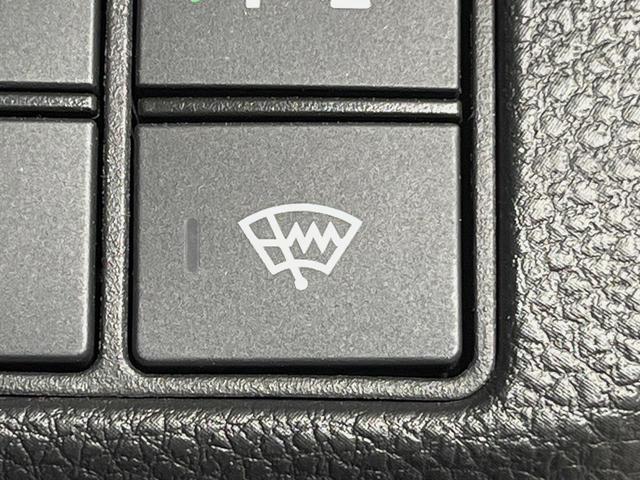 ヴェゼル ｅ：ＨＥＶ　Ｚ　メーカー９型ナビ　バックカメラ　衝突軽減装置　レーダークルーズ　禁煙車　パワーバックドア　シートヒーター　ハーフレザーシート　ドラレコ　コーナーセンサー　スマートキー　ＬＥＤヘッドライト　ＥＴＣ２．０（33枚目）