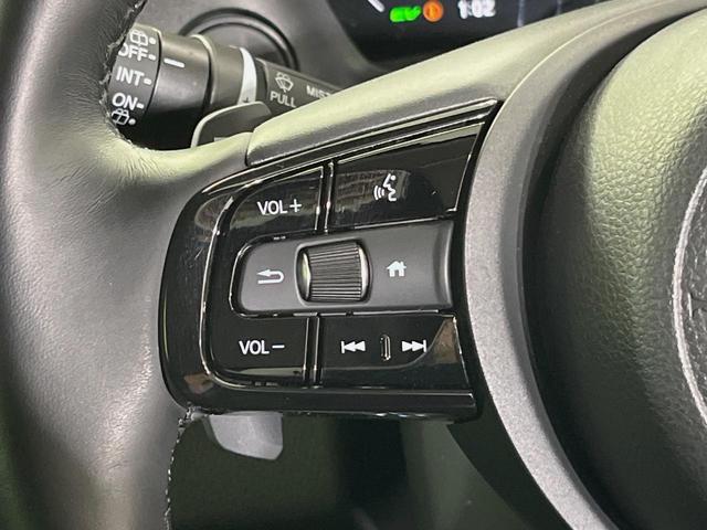 ヴェゼル ｅ：ＨＥＶ　Ｚ　メーカー９型ナビ　バックカメラ　衝突軽減装置　レーダークルーズ　禁煙車　パワーバックドア　シートヒーター　ハーフレザーシート　ドラレコ　コーナーセンサー　スマートキー　ＬＥＤヘッドライト　ＥＴＣ２．０（41枚目）