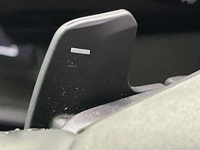 ヴェゼル ｅ：ＨＥＶ　Ｚ　メーカー９型ナビ　バックカメラ　衝突軽減装置　レーダークルーズ　禁煙車　パワーバックドア　シートヒーター　ハーフレザーシート　ドラレコ　コーナーセンサー　スマートキー　ＬＥＤヘッドライト　ＥＴＣ２．０（42枚目）