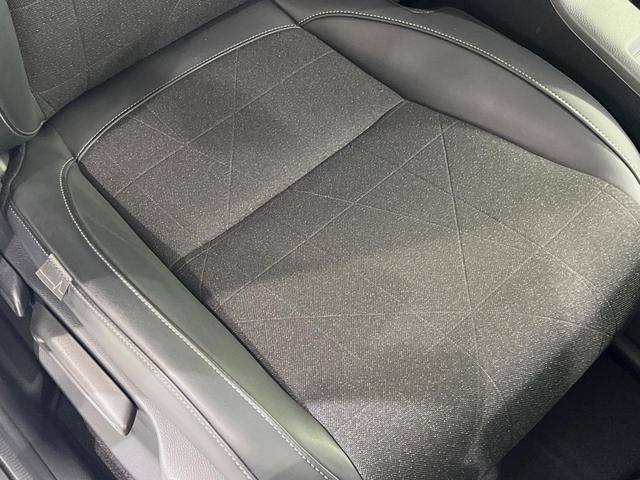 ヴェゼル ｅ：ＨＥＶ　Ｚ　メーカー９型ナビ　バックカメラ　衝突軽減装置　レーダークルーズ　禁煙車　パワーバックドア　シートヒーター　ハーフレザーシート　ドラレコ　コーナーセンサー　スマートキー　ＬＥＤヘッドライト　ＥＴＣ２．０（60枚目）