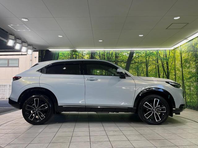 ヴェゼル ｅ：ＨＥＶ　Ｚ　メーカー９型ナビ　バックカメラ　衝突軽減装置　レーダークルーズ　禁煙車　パワーバックドア　シートヒーター　ハーフレザーシート　ドラレコ　コーナーセンサー　スマートキー　ＬＥＤヘッドライト　ＥＴＣ２．０（64枚目）