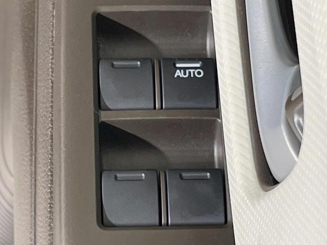 Ｎ－ＢＯＸ Ｇ　ＳＤナビ　バックカメラ　衝突軽減装置　レーダークルーズ　禁煙車　コーナーセンサー　スマートキー　ＬＥＤヘッドライト　オートマチックハイビーム　車線逸脱警報　電動パーキング　オートホールドブレーキ（38枚目）