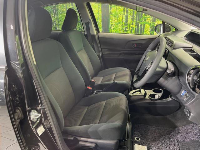 アクア Ｓスタイルブラック　純正ナビ　バックカメラ　衝突軽減装置　禁煙車　スマートキー　ＬＥＤヘッドライト　ＥＴＣ　オートマチックハイビーム　車線逸脱警報　オートライト　オートエアコン　モデリスタ製１４インチアルミホイール（8枚目）