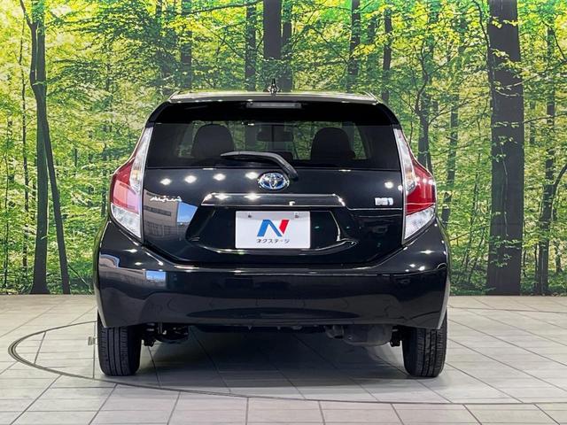 アクア Ｓスタイルブラック　純正ナビ　バックカメラ　衝突軽減装置　禁煙車　スマートキー　ＬＥＤヘッドライト　ＥＴＣ　オートマチックハイビーム　車線逸脱警報　オートライト　オートエアコン　モデリスタ製１４インチアルミホイール（15枚目）