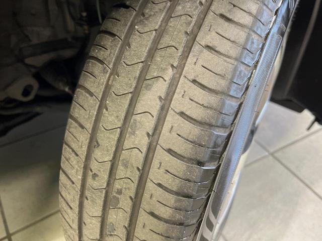 アクア Ｓスタイルブラック　純正ナビ　バックカメラ　衝突軽減装置　禁煙車　スマートキー　ＬＥＤヘッドライト　ＥＴＣ　オートマチックハイビーム　車線逸脱警報　オートライト　オートエアコン　モデリスタ製１４インチアルミホイール（57枚目）