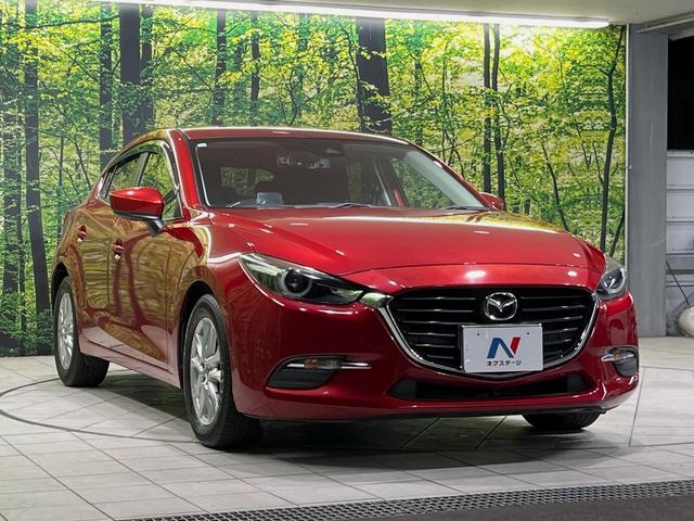 アクセラスポーツ １５Ｓ　プロアクティブ　マツダコネクトナビ　バックカメラ　衝突軽減装置　ヘッドアップディスプレイ　デジタルインナーミラー　ドラレコ　クルーズコントロール　ＥＴＣ　ステアリングスイッチ　車線逸脱警報　スマートキー　オートライト（16枚目）