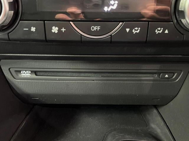 アクセラスポーツ １５Ｓ　プロアクティブ　マツダコネクトナビ　バックカメラ　衝突軽減装置　ヘッドアップディスプレイ　デジタルインナーミラー　ドラレコ　クルーズコントロール　ＥＴＣ　ステアリングスイッチ　車線逸脱警報　スマートキー　オートライト（25枚目）