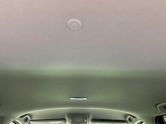 アクセラスポーツ １５Ｓ　プロアクティブ　マツダコネクトナビ　バックカメラ　衝突軽減装置　ヘッドアップディスプレイ　デジタルインナーミラー　ドラレコ　クルーズコントロール　ＥＴＣ　ステアリングスイッチ　車線逸脱警報　スマートキー　オートライト（41枚目）