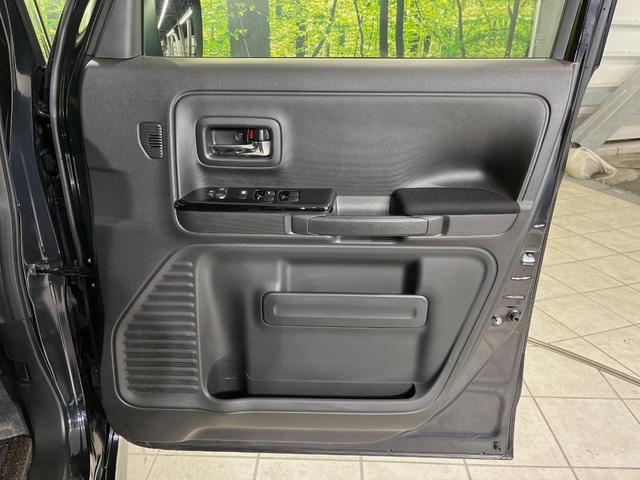 スペーシアカスタム ハイブリッドＸＳターボ　純正８型ナビ　全周囲カメラ　衝突軽減装置　レーダークルーズ　ＥＴＣ　ドラレコ　両側電動スライドドア　ＬＥＤヘッド　革巻きステアリング　純正１５インチアルミ　コーナーセンサー　シートヒーター　禁煙車（53枚目）