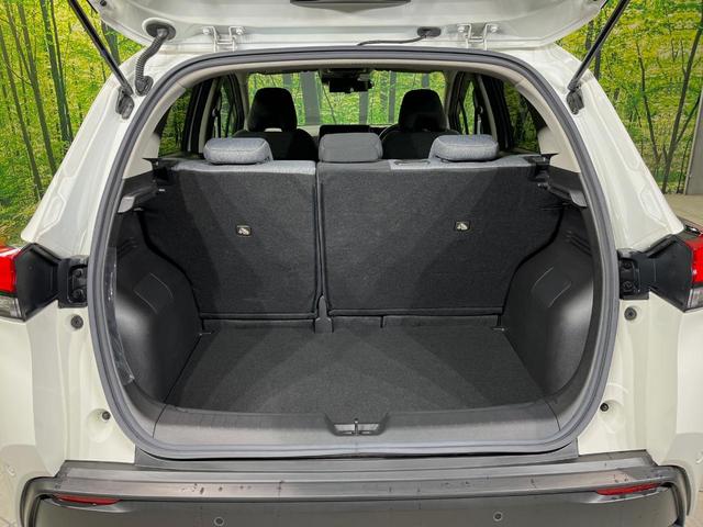 ノート Ｓ　ＳＤナビ　全周囲カメラ　衝突軽減装置　ドラレコ　ＥＴＣ　デジタルインナーミラー　オートエアコン　スマートキー　ステアリングスイッチ　電動パーキングブレーキ　オートホールド　オートライト　禁煙車（10枚目）