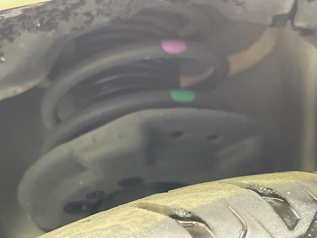 ノート Ｓ　ＳＤナビ　全周囲カメラ　衝突軽減装置　ドラレコ　ＥＴＣ　デジタルインナーミラー　オートエアコン　スマートキー　ステアリングスイッチ　電動パーキングブレーキ　オートホールド　オートライト　禁煙車（20枚目）