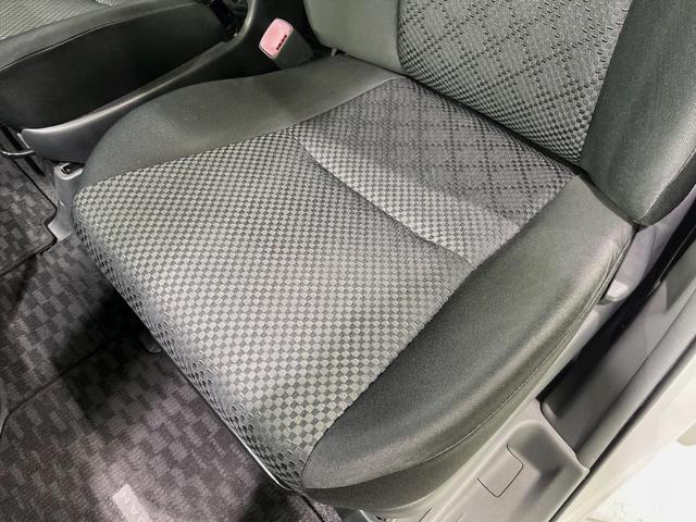 ノア Ｓ　ＳＤナビ　バックカメラ　両側電動スライドドア　禁煙車　ドラレコ　スマートキー　ＨＩＤヘッドライト　ＥＴＣ　純正１６インチアルミホイール　オートエアコン　フォグランプ　パワーウィンドウ　電動格納ミラー（41枚目）