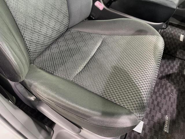 ノア Ｓ　ＳＤナビ　バックカメラ　両側電動スライドドア　禁煙車　ドラレコ　スマートキー　ＨＩＤヘッドライト　ＥＴＣ　純正１６インチアルミホイール　オートエアコン　フォグランプ　パワーウィンドウ　電動格納ミラー（42枚目）