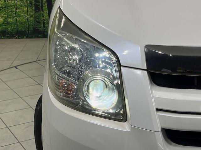 ノア Ｓ　ＳＤナビ　バックカメラ　両側電動スライドドア　禁煙車　ドラレコ　スマートキー　ＨＩＤヘッドライト　ＥＴＣ　純正１６インチアルミホイール　オートエアコン　フォグランプ　パワーウィンドウ　電動格納ミラー（47枚目）