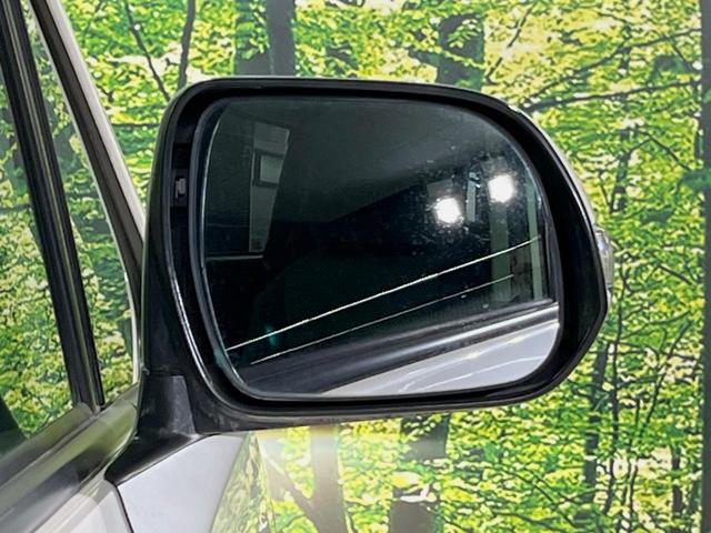 ノア Ｓ　ＳＤナビ　バックカメラ　両側電動スライドドア　禁煙車　ドラレコ　スマートキー　ＨＩＤヘッドライト　ＥＴＣ　純正１６インチアルミホイール　オートエアコン　フォグランプ　パワーウィンドウ　電動格納ミラー（50枚目）