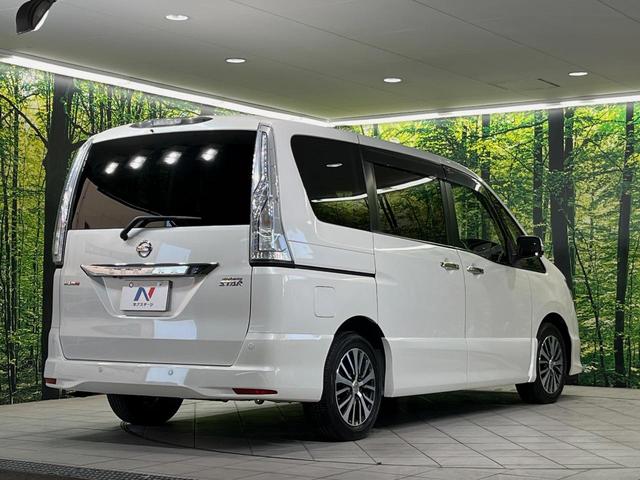 セレナ ハイウェイスターＳ－ＨＶアドバンスドセーフティパック　純正ナビ　全周囲カメラ　両側電動スライドドア　衝突軽減装置　禁煙車　コーナーセンサー　スマートキー　ＬＥＤヘッドライト　ＥＴＣ　クルーズコントロール　オートライト　オートエアコン　アイドリングストップ（17枚目）