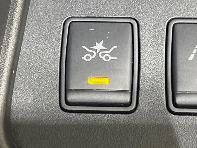 セレナ ハイウェイスターＳ－ＨＶアドバンスドセーフティパック　純正ナビ　全周囲カメラ　両側電動スライドドア　衝突軽減装置　禁煙車　コーナーセンサー　スマートキー　ＬＥＤヘッドライト　ＥＴＣ　クルーズコントロール　オートライト　オートエアコン　アイドリングストップ（28枚目）